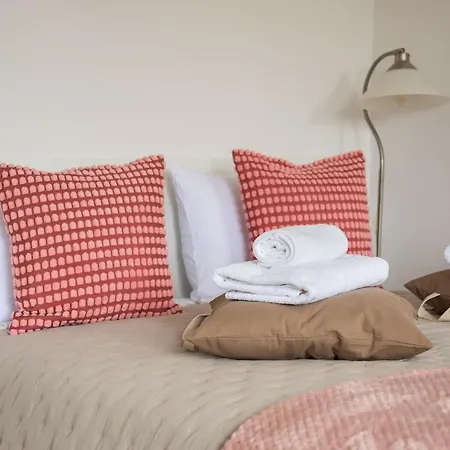 Polna Centrum By Bookinghost *